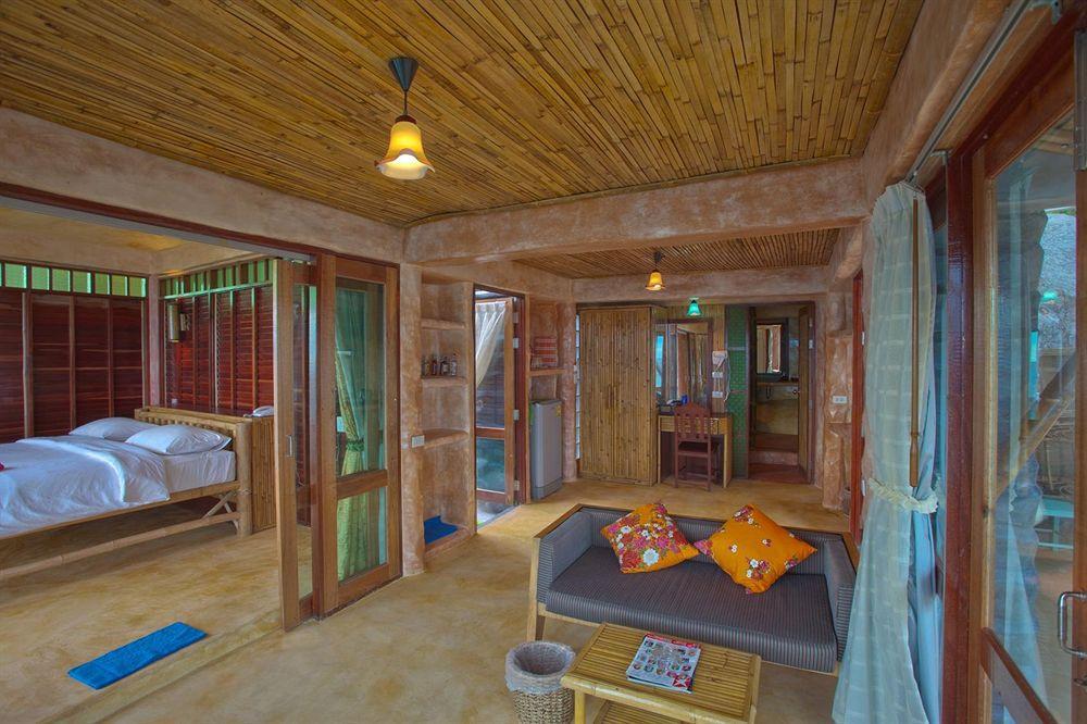 Koh Tao Bamboo Huts Hotel Exterior photo