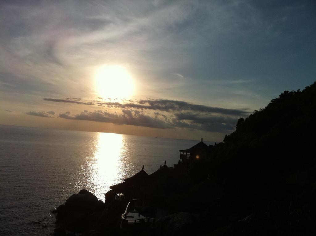 Koh Tao Bamboo Huts Hotel Exterior photo