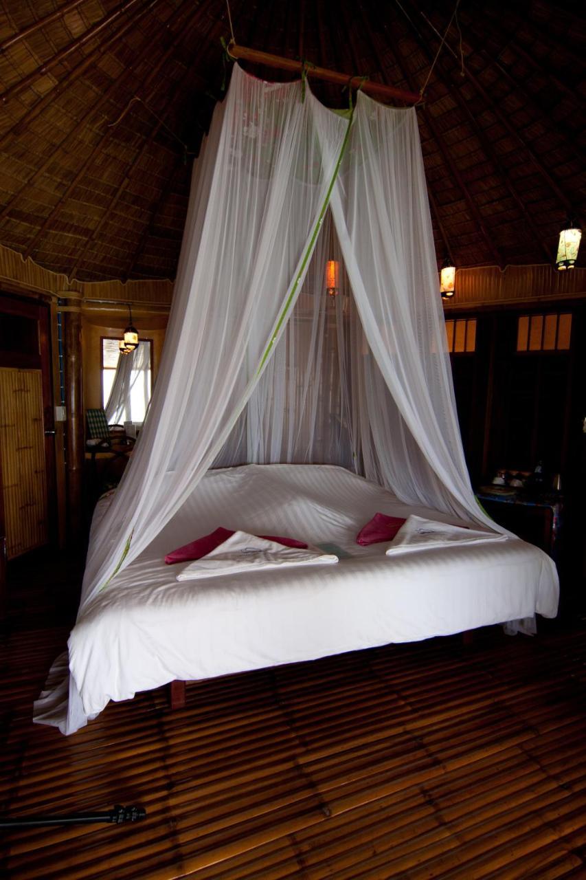 Koh Tao Bamboo Huts Hotel Room photo