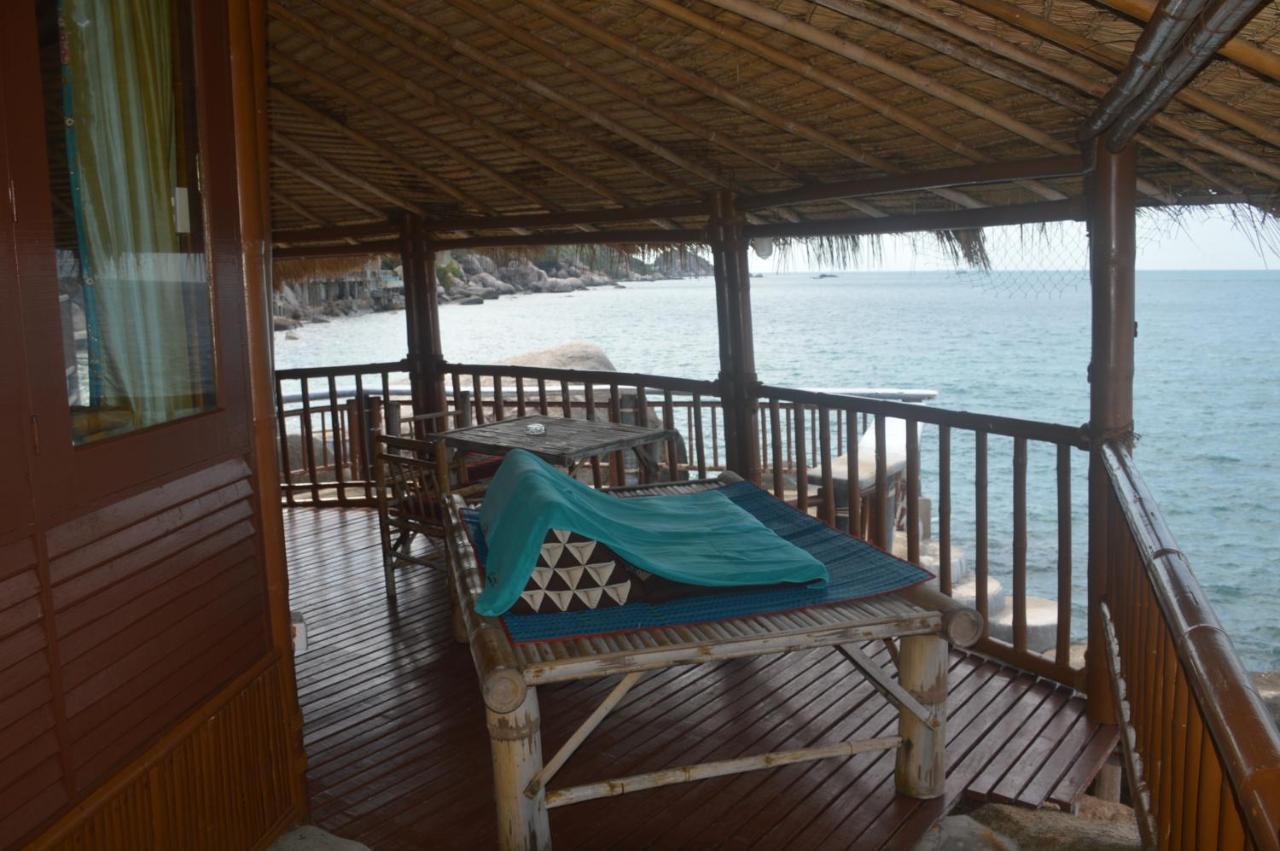 Koh Tao Bamboo Huts Hotel Exterior photo